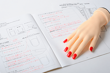 ネイルの資格を取得してサロン就職＆サロン開業|通信教育講座で資格なら「ヒューマンアカデミー通信講座（旧たのまな）」